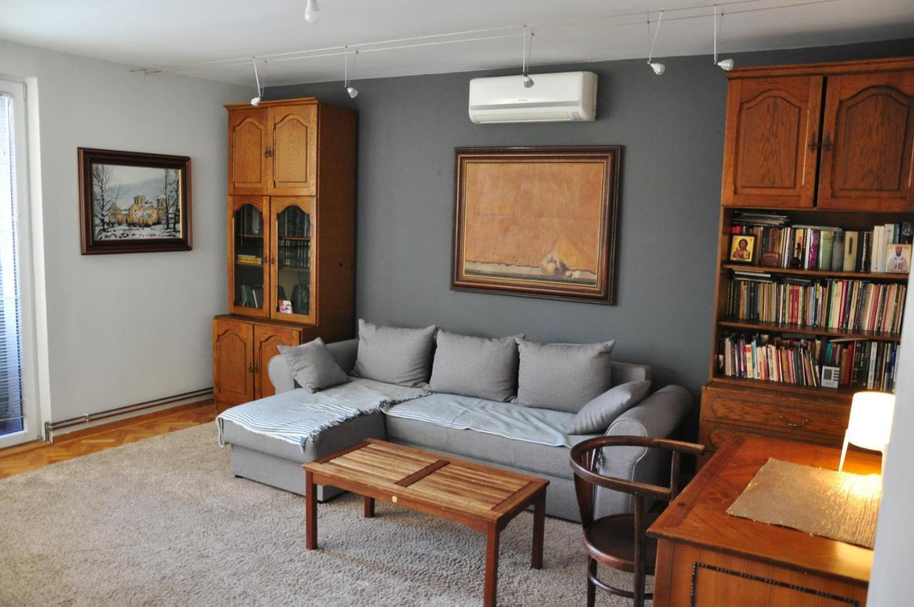 Appartement Apartman Jazzar à Aranđelovac Extérieur photo